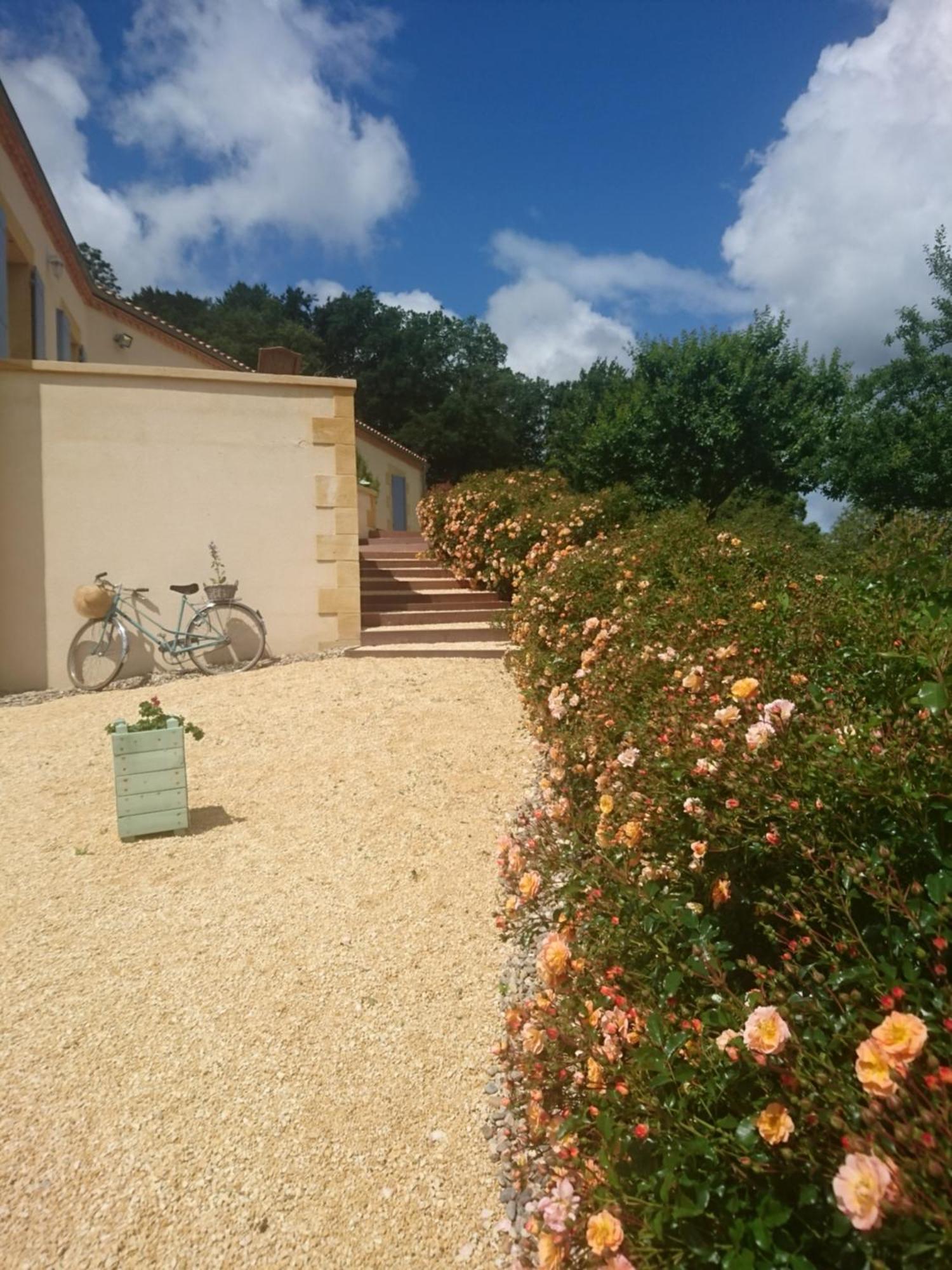 Chambre D'Hotes Les Bruyeres Cadouin Exterior foto
